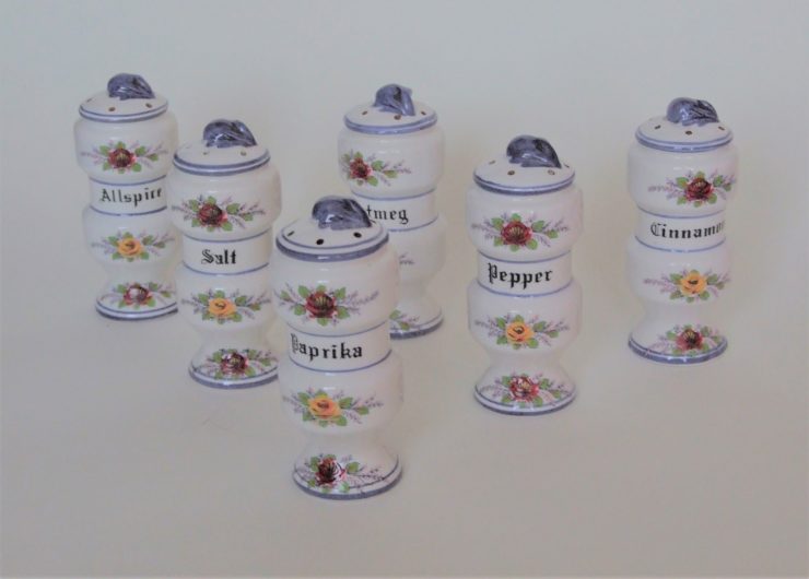 Set of 6 china spice shakers